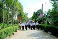 Đoàn tham quan khu dân cư kiểu mẫu, vườn mẫu thôn Nam Trà xã Hương Trà (Hương Khê)