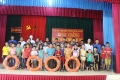 Trẻ em xã Ân Phú háo hức tham gia lớp dạy bơi hè 2016