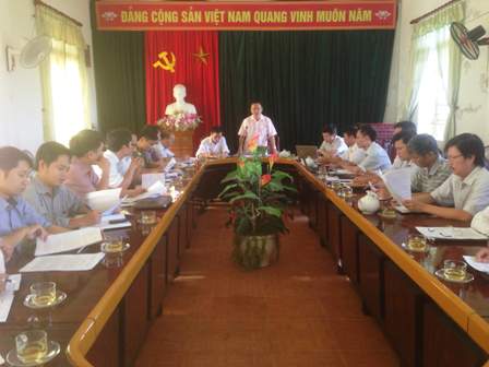 Đ.c Nguyễn Văn Hổ - Chủ tịch UBND thị xã làm việc với Cấp ủy, chính quyền xã Thuận Lộc