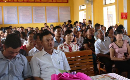 Đông đảo người dân thôn Đồng Lạc tham gia ngày hội