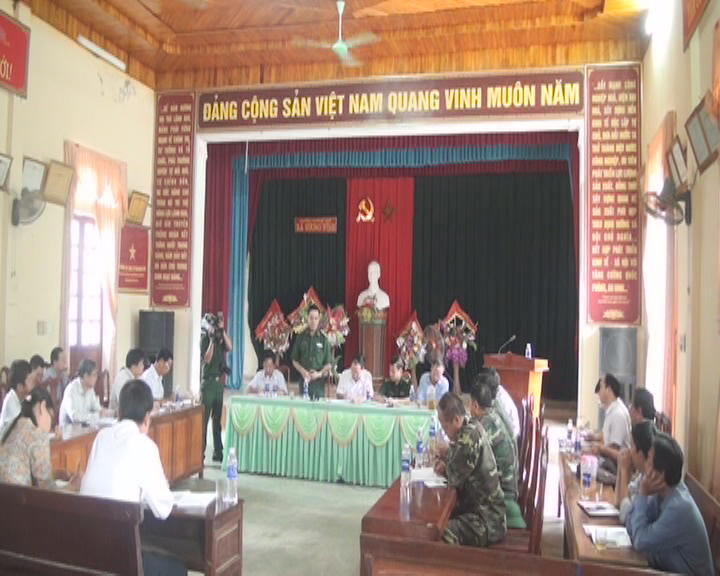 Bộ chỉ huy Biên phòng Hà Tĩnh làm việc với xã Hương Vĩnh, huyện Hương Khê về công tác đỡ đầu xây dựng nông thôn mới