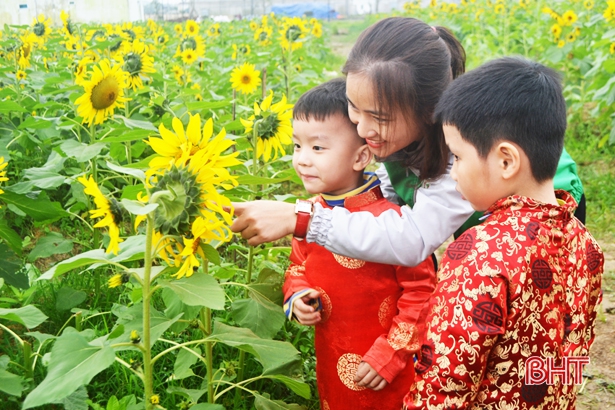 “Một ngày làm nông” - những trải nghiệm thú vị cho học sinh Hà Tĩnh
