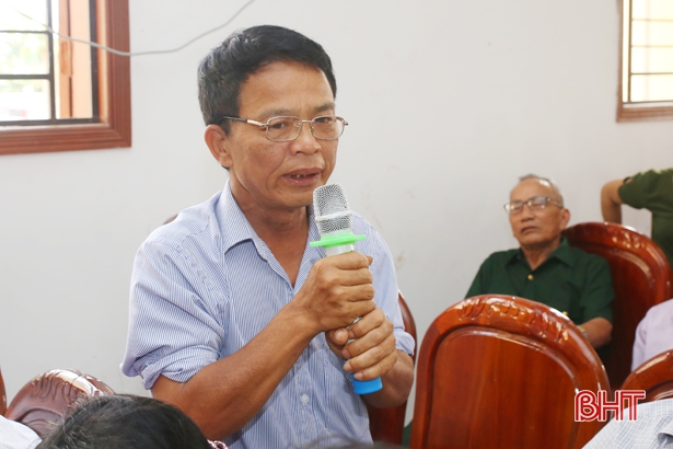 Đoàn ĐBQH Hà Tĩnh tiếp xúc cử tri tại Can Lộc, Đức Thọ
