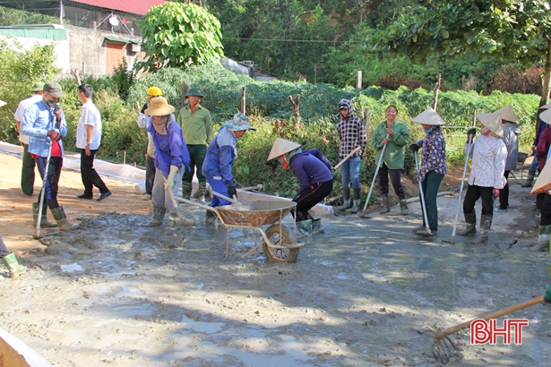 Hương Sơn huy động 22 tỷ đồng cải tạo vườn hộ, chỉnh trang xóm làng