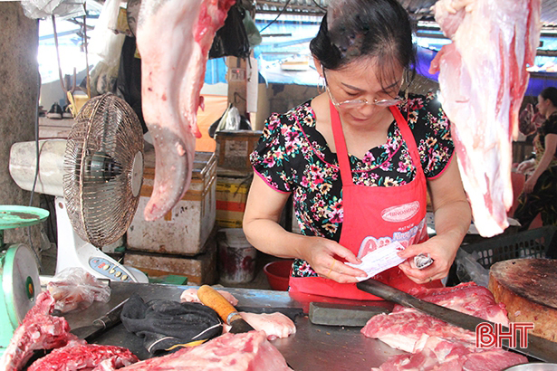 Kiểm soát khâu giết mổ, tạo niềm tin cho người tiêu dùng Hà Tĩnh khi sử dụng thịt lợn