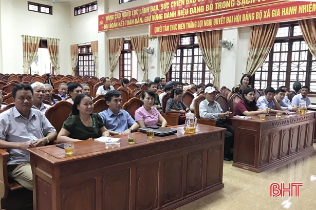 Ra mắt hợp tác xã nuôi ong đầu tiên ở Can Lộc