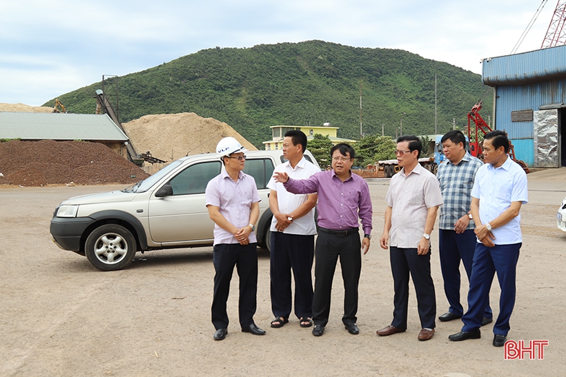 Đoàn công tác tỉnh Hà Giang tham quan Khu kinh tế Vũng Áng