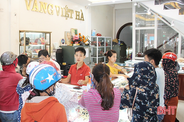 Thị trường Hà Tĩnh sôi động, doanh thu bán lẻ vượt mốc 25.000 tỷ đồng