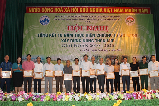 Can Lộc phấn đấu đạt huyện nông thôn mới vào cuối tháng 10/2019