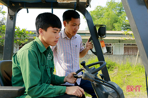 Hơn 5.000 lao động Hà Tĩnh bị ảnh hưởng sự cố môi trường biển được hỗ trợ đào tạo nghề