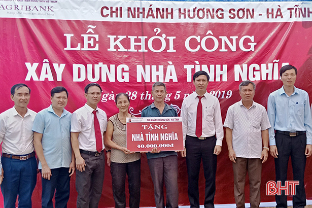 6 hộ nghèo ở Hương Sơn được hỗ trợ 250 triệu đồng xây nhà mới