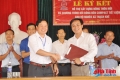 Điện lực Hà Tĩnh ký kết đỡ đầu xã Thạch Khê xây dựng nông thôn mới